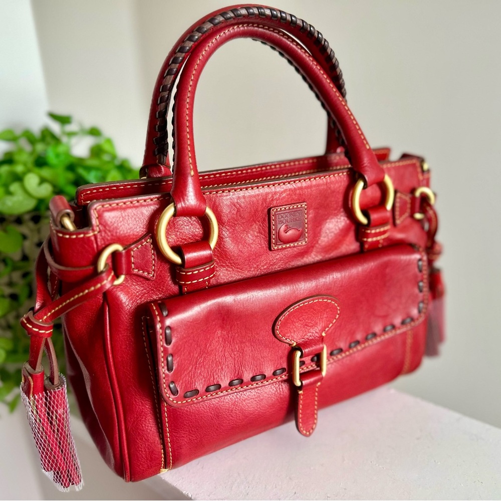 Dooney & Bourke Florentine Leather Medium Pocket Satchel in Red EUC